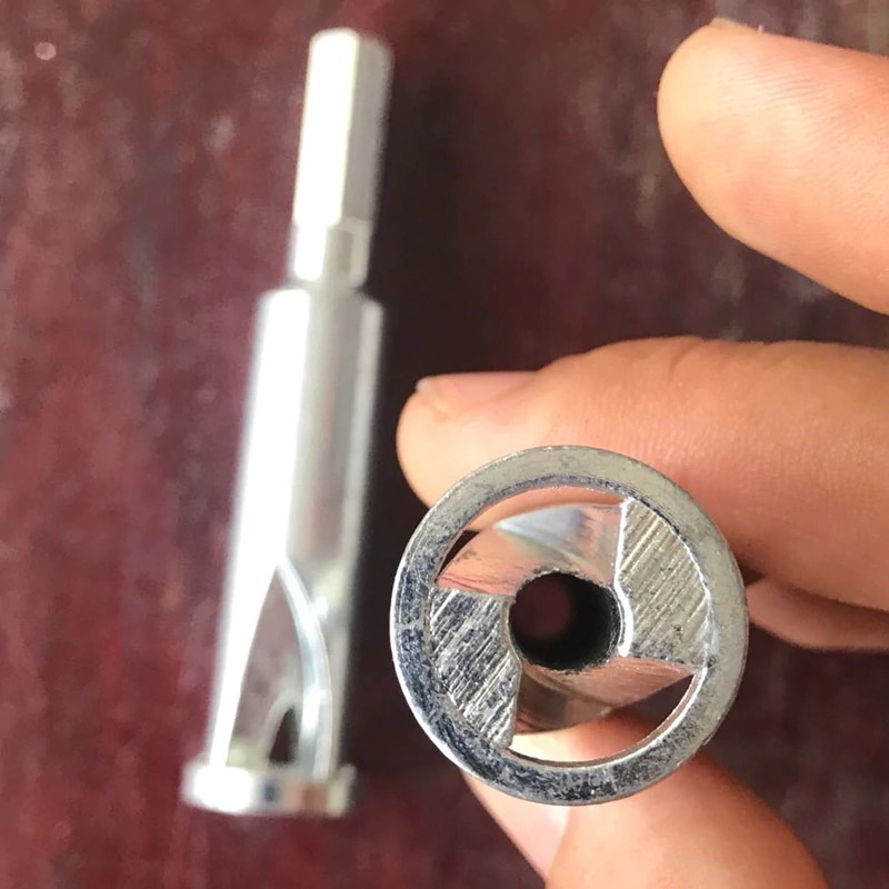 ראש מברגה לחישוף וחיבור חוטים ברגע – תמונה 3