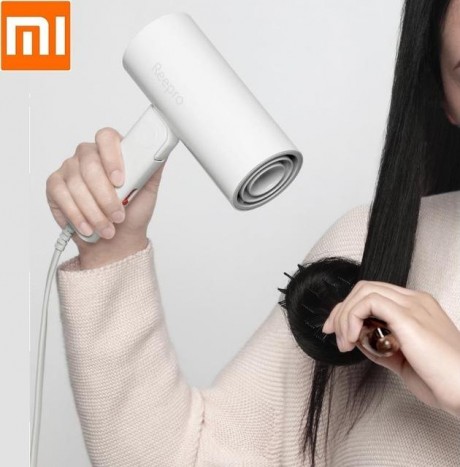 מייבש שיער מתקפל ,נייד וקטן מבית Xiaomi דגם Reepro