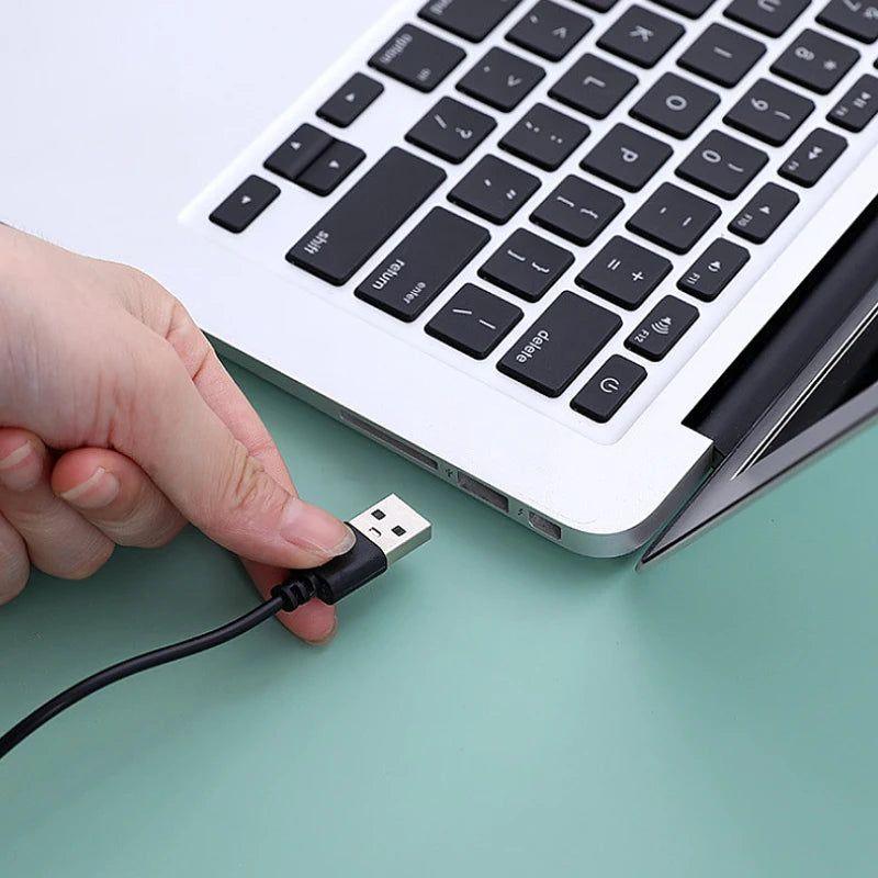 שואב אבק למקלדת עם חיבור USB ומברשת ניקוי רכה – תמונה 6
