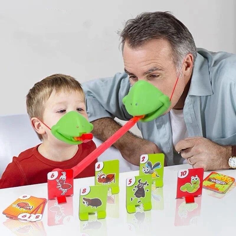 משחק מסכת צפרדע עם לשון נשלפת וקלפים לכל המשפחה