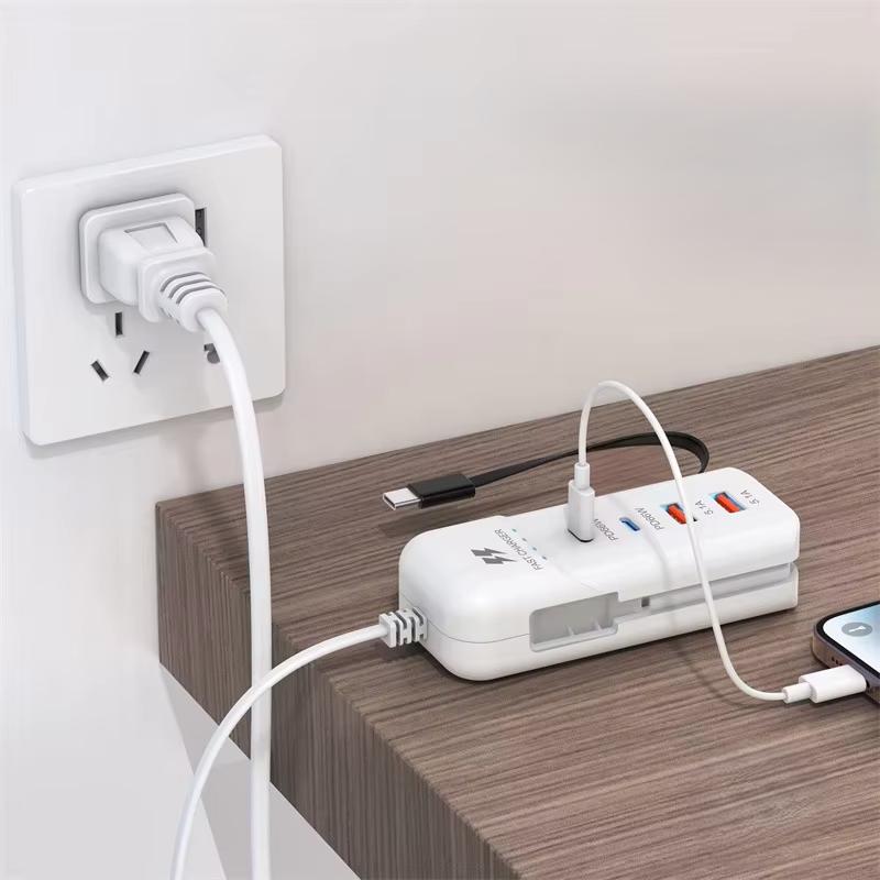 מטען קיר 4 יציאות לטעינה מהירה USB ו-Type-C 66W – תמונה 4