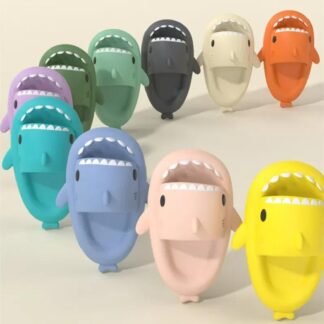 כפכפי סלייד כריש נגד החלקה לילדים ולמבוגרים - קלים ונוחים לקיץ