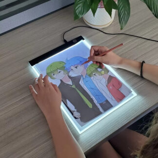 לוח ציור לילדים עם תאורת לד להעתקה מדויקת בגדלי A4 ו-A5