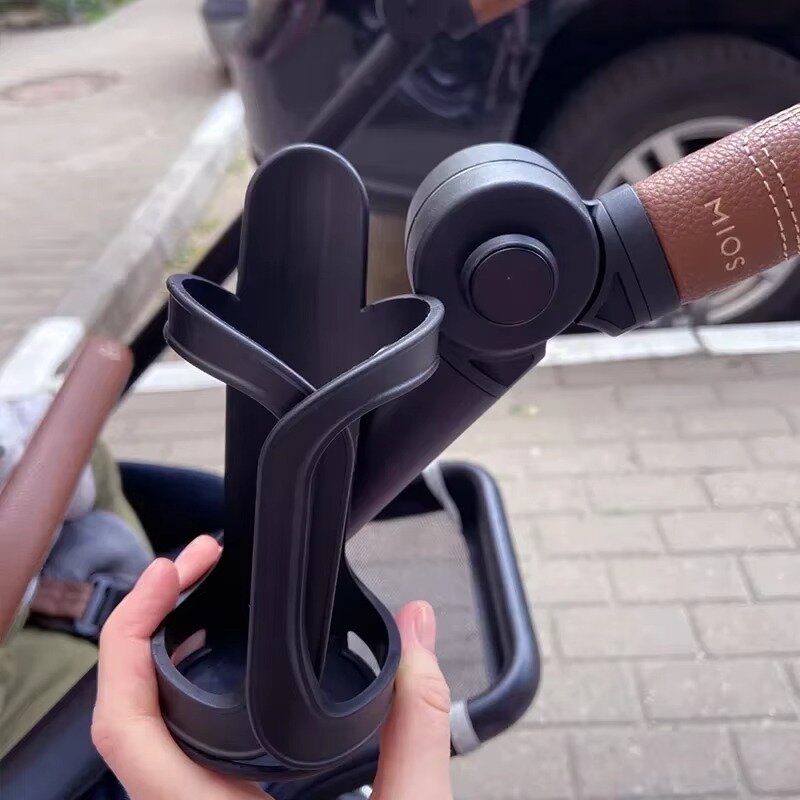 מחזיק כוסות לעגלה אוניברסלי לבקבוקים וכוסות - יציב וקל להרכבה – תמונה 2
