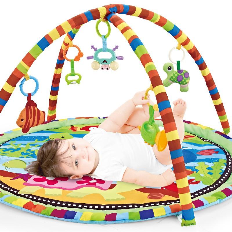 אוניברסיטת פעילות לתינוקות עם משטח למידה וקשת משחקים
